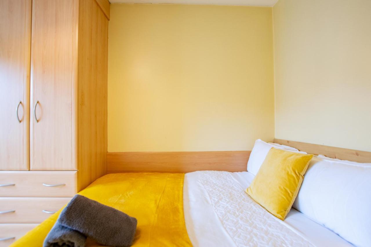 126 - Gort Na Coiribe 4 Bedroom Duplex, By Shortstays กัลเวย์ ภายนอก รูปภาพ