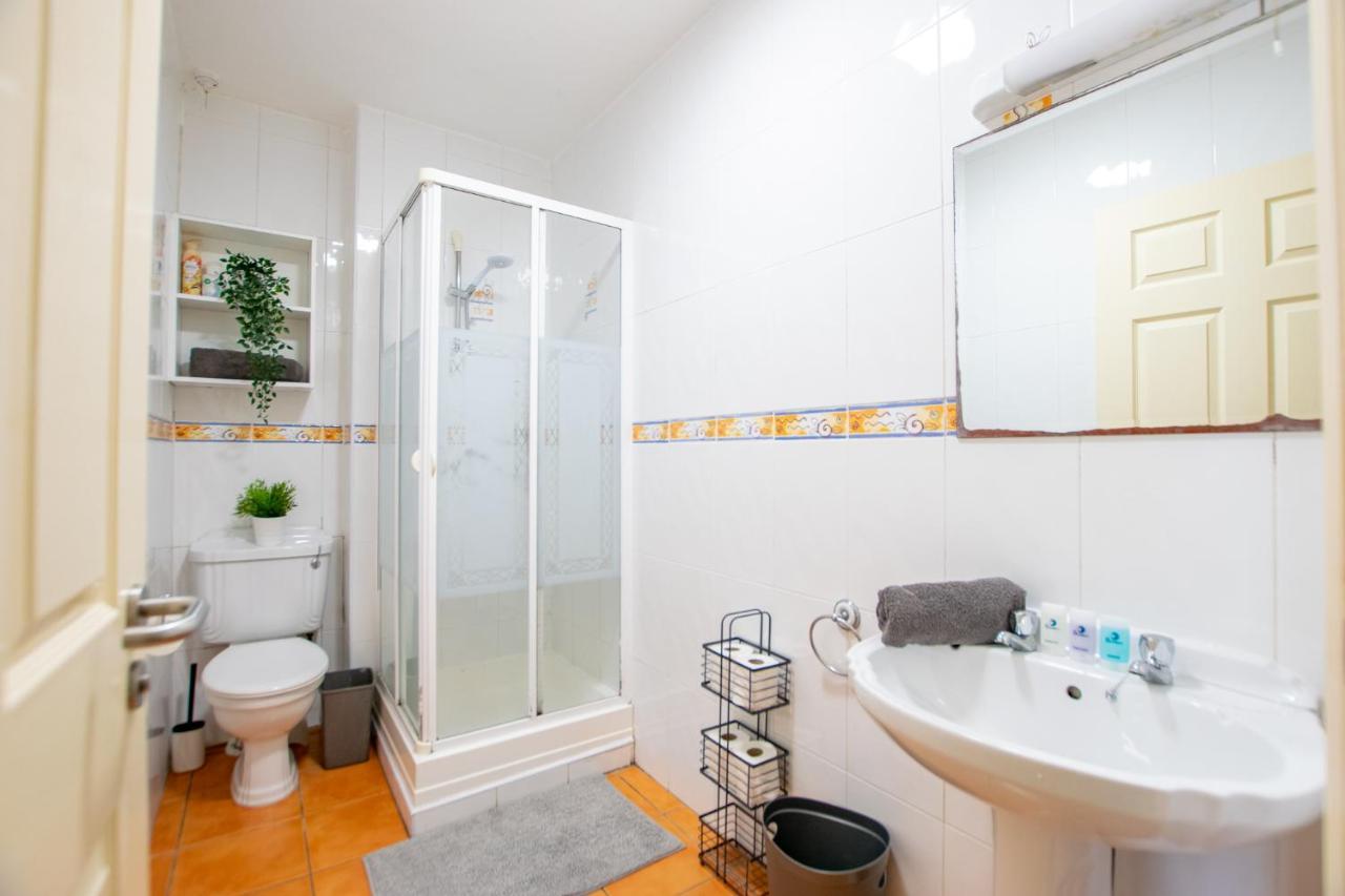 126 - Gort Na Coiribe 4 Bedroom Duplex, By Shortstays กัลเวย์ ภายนอก รูปภาพ